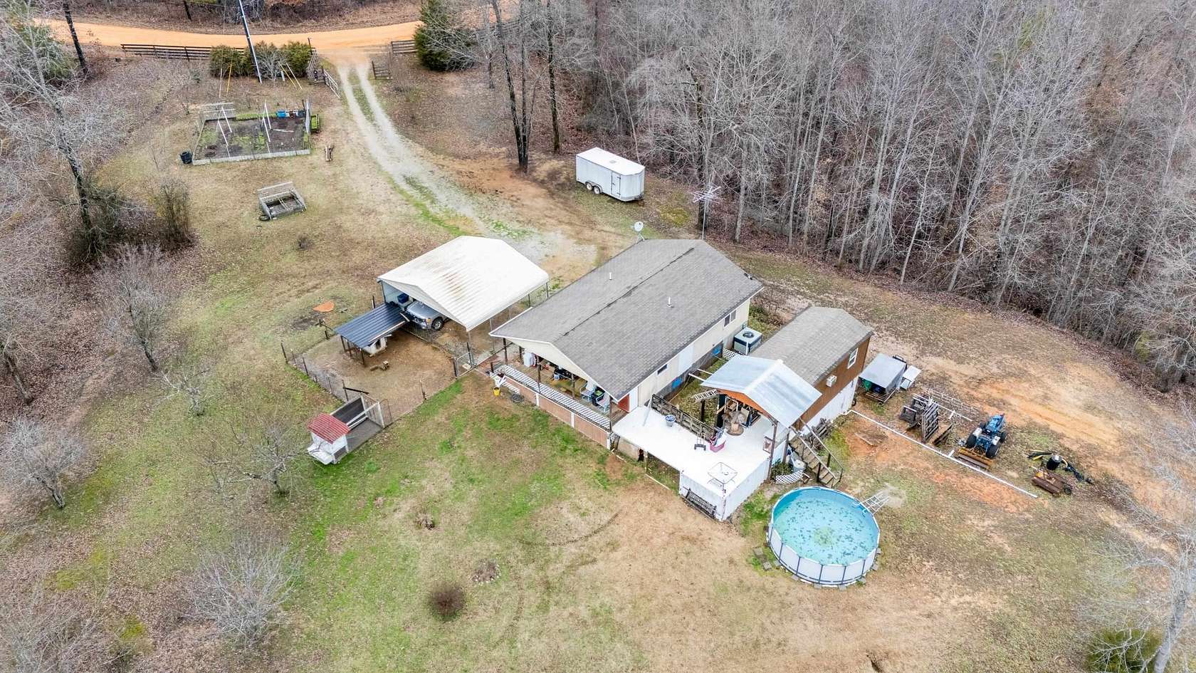 151 Acres of Recreational Land with Home for Sale in Morris Chapel, Tennessee