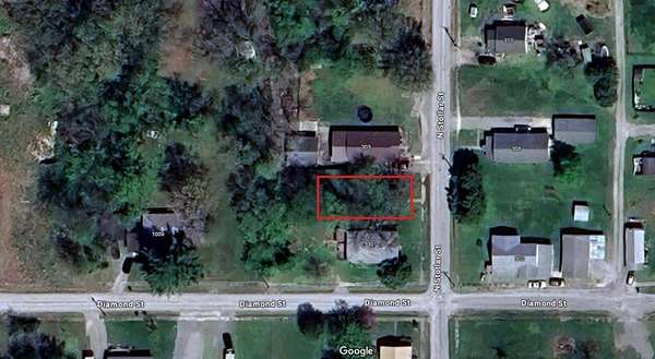 0.15 Acres of Residential Land for Sale in Benton, Illinois