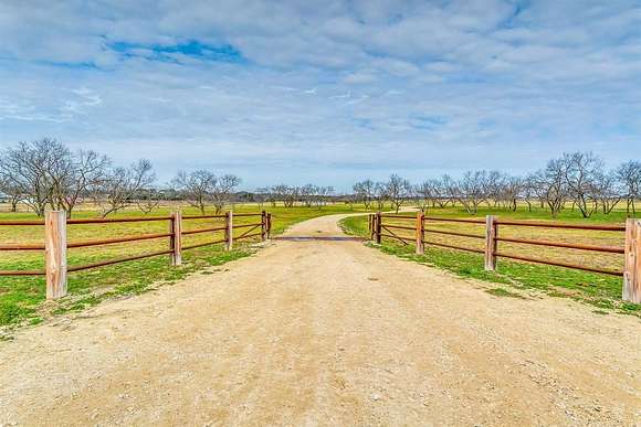 192 Acres of Land for Sale in Hico, Texas