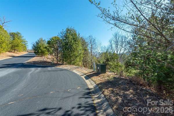 Residential Land for Sale in Horse Shoe, North Carolina