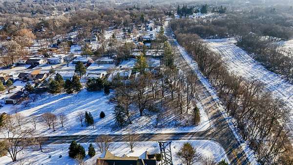 0.75 Acres of Residential Land for Sale in Fox River Grove, Illinois