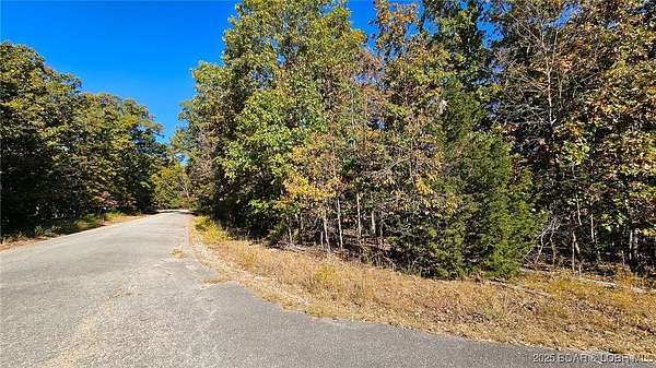 0.46 Acres of Residential Land for Sale in Sunrise Beach, Missouri