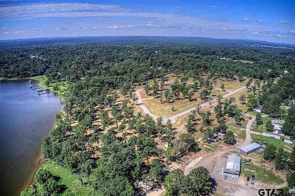 0.95 Acres of Residential Land for Sale in Chandler, Texas