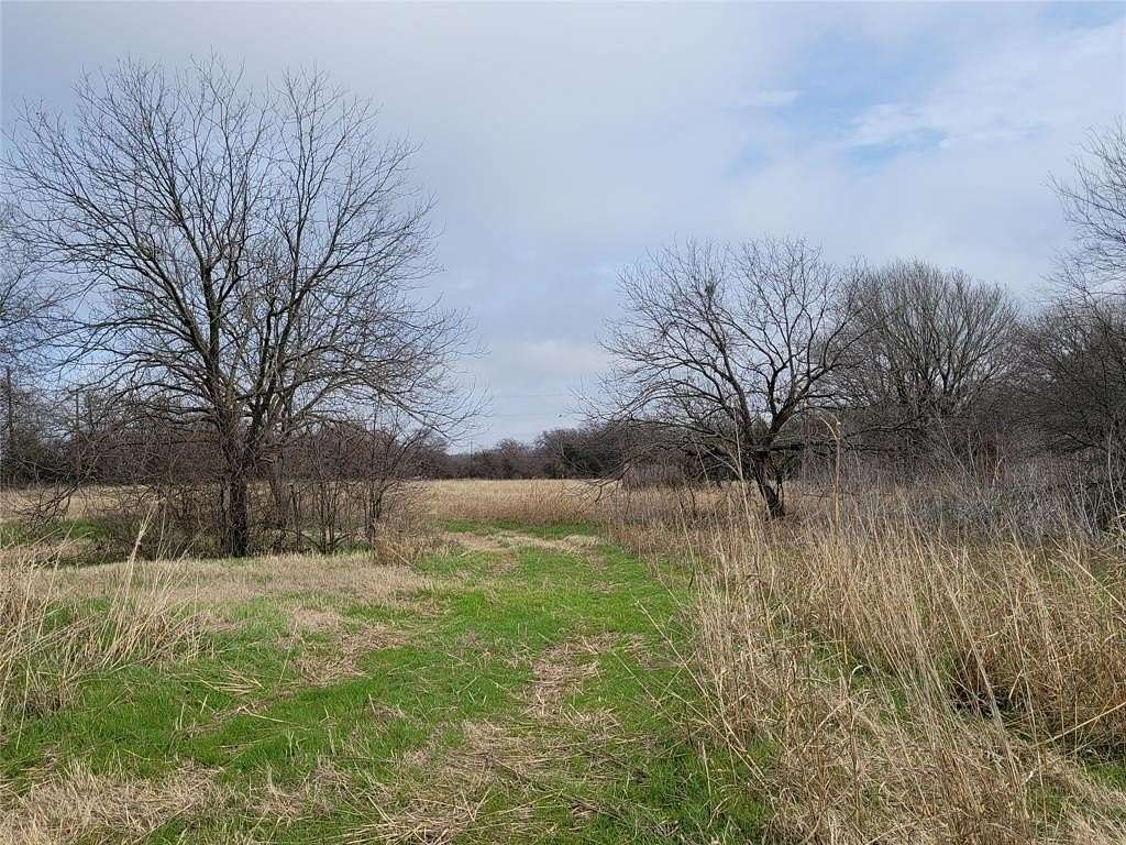 24.6 Acres of Land for Sale in Cleburne, Texas