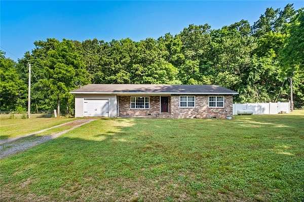 2 Acres of Residential Land with Home for Sale in Kansas, Oklahoma