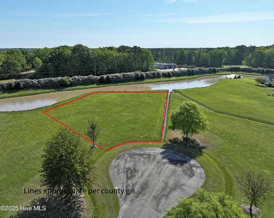 0.75 Acres of Land for Sale in Hertford, North Carolina