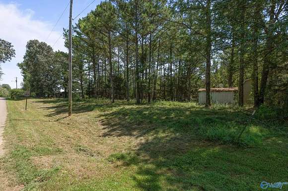 7.1 Acres of Residential Land for Sale in New Market, Alabama