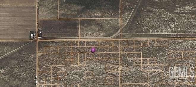 6 Acres of Residential Land for Sale in Earlimart, California