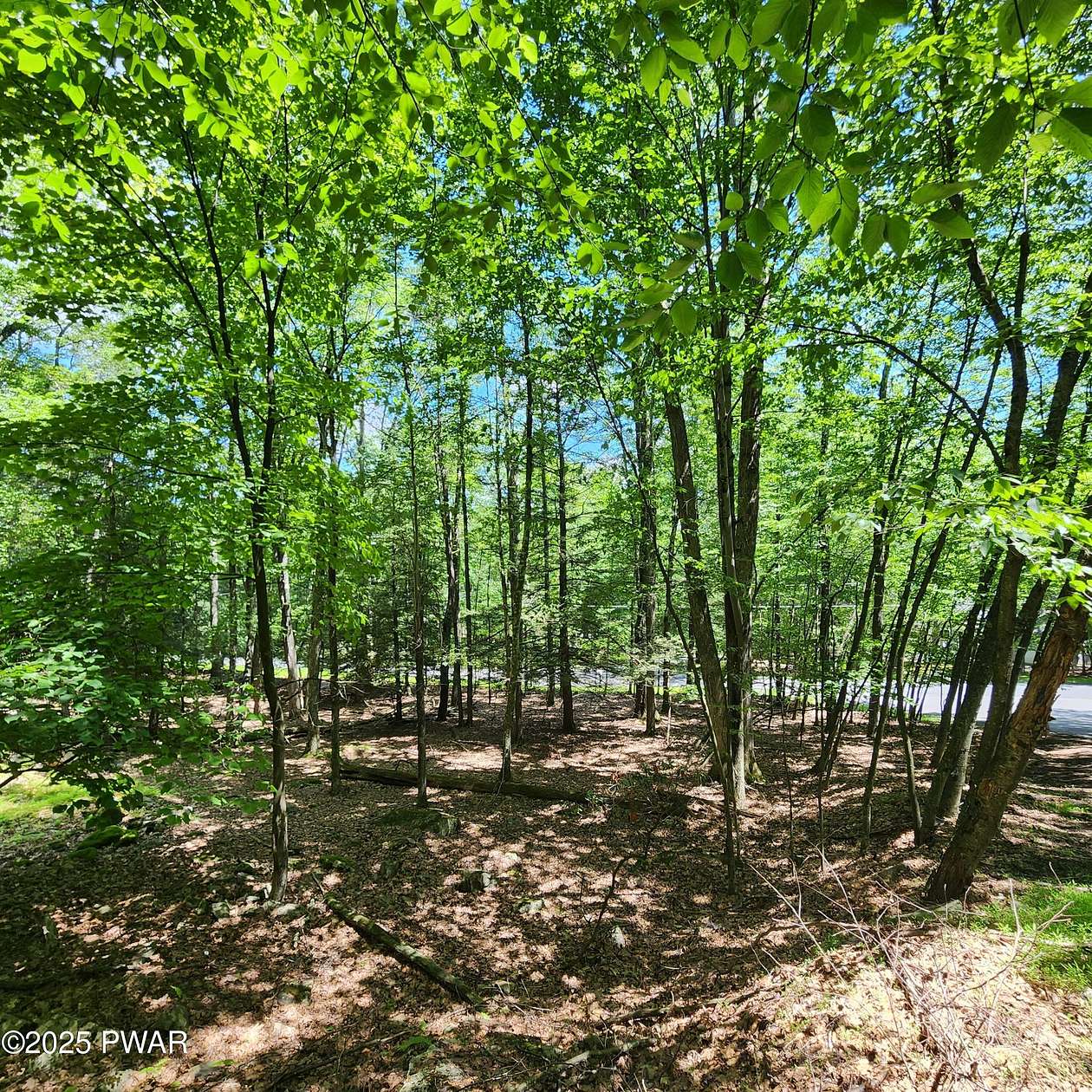 1.42 Acres of Residential Land for Sale in Greentown, Pennsylvania
