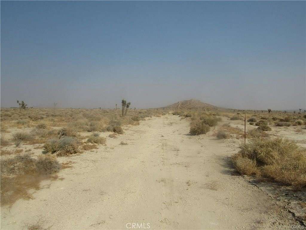 2.56 Acres of Commercial Land for Sale in Mojave, California