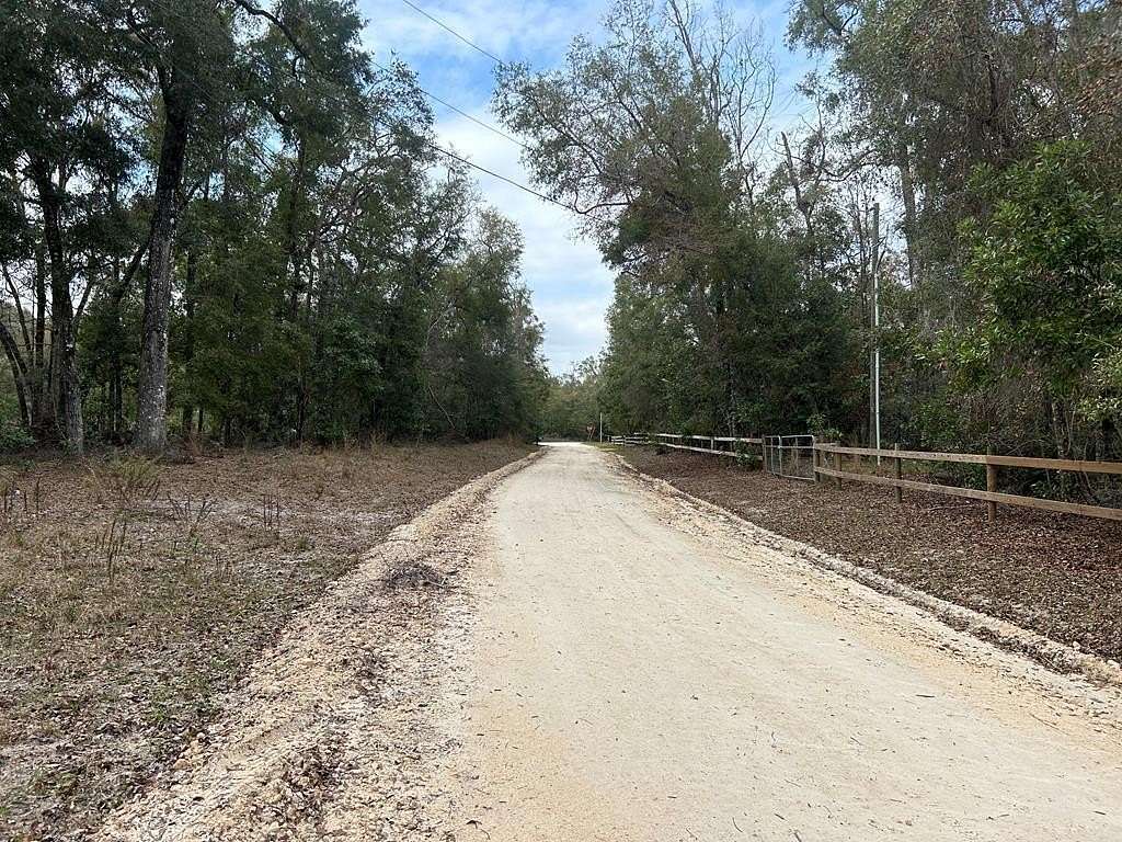 0.64 Acres of Residential Land for Sale in Branford, Florida