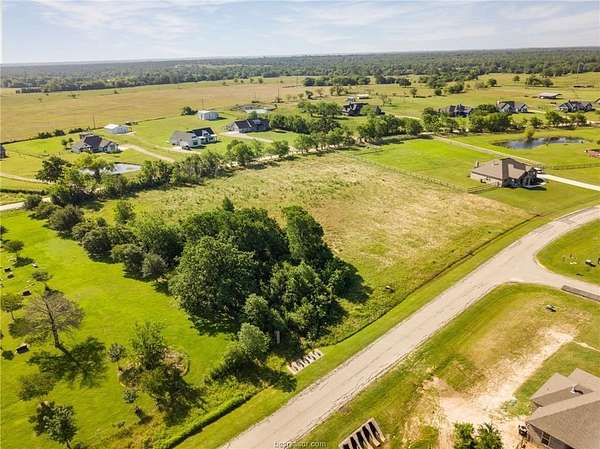3 Acres of Residential Land for Sale in Iola, Texas