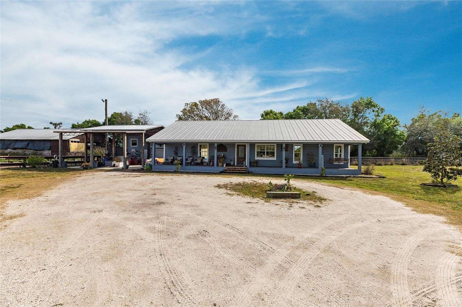 10 Acres of Land with Home for Sale in Arcadia, Florida
