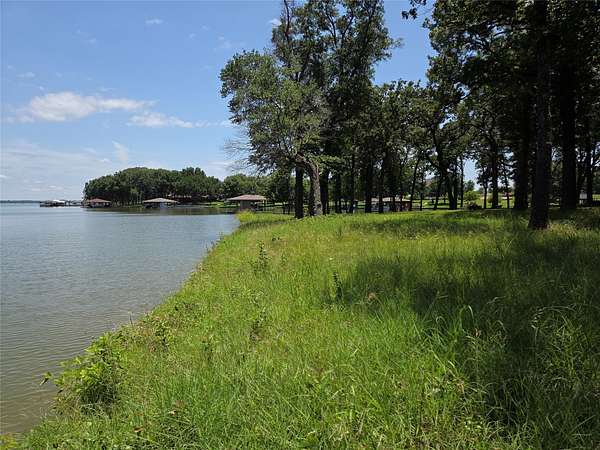 1 Acre of Residential Land for Sale in Corsicana, Texas