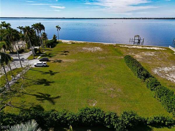 1.13 Acres of Land for Sale in Fort Myers, Florida