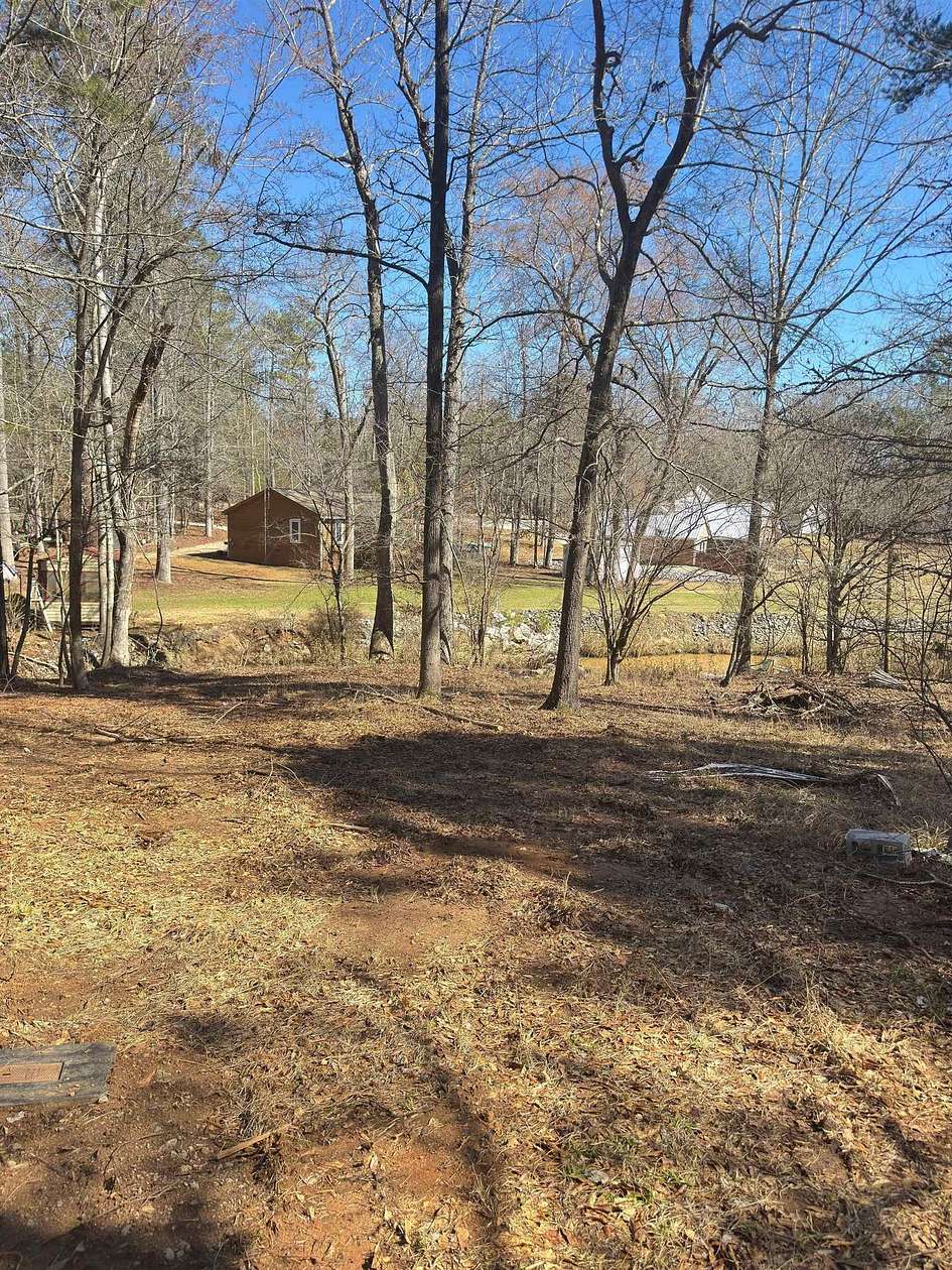 1.32 Acres of Residential Land for Sale in Eatonton, Georgia