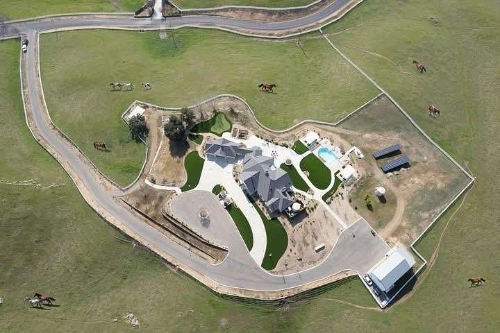 40 Acres of Agricultural Land with Home for Sale in Sanger, California