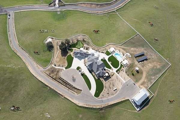 40 Acres of Agricultural Land with Home for Sale in Sanger, California