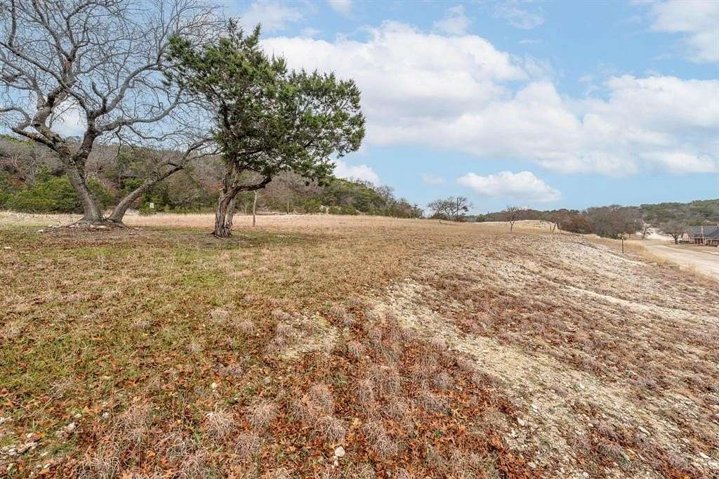 1.3 Acres of Residential Land for Sale in Clifton, Texas