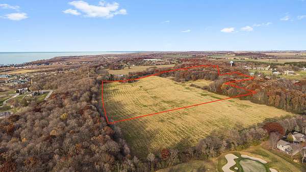 48.5 Acres of Agricultural Land for Sale in Fond du Lac, Wisconsin