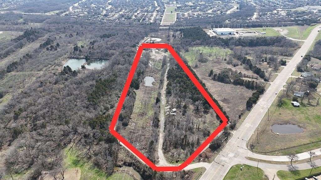 8 Acres of Commercial Land for Sale in Mesquite, Texas