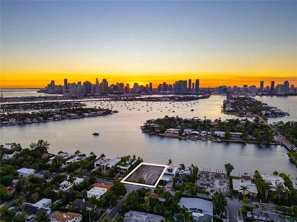 0.51 Acres of Residential Land for Sale in Miami Beach, Florida