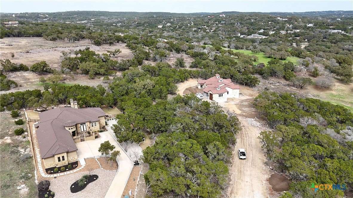 1 Acre of Residential Land for Sale in Canyon Lake, Texas