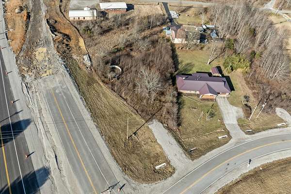 1 Acre of Residential Land for Sale in Crossville, Tennessee