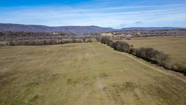 40 Acres of Agricultural Land for Sale in Dunlap, Tennessee