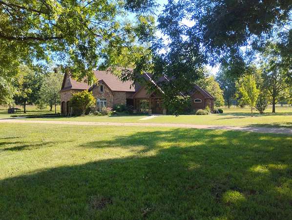 42 Acres of Agricultural Land with Home for Sale in Hugo, Oklahoma