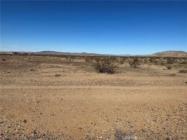 8 Acres of Land for Sale in Victorville, California
