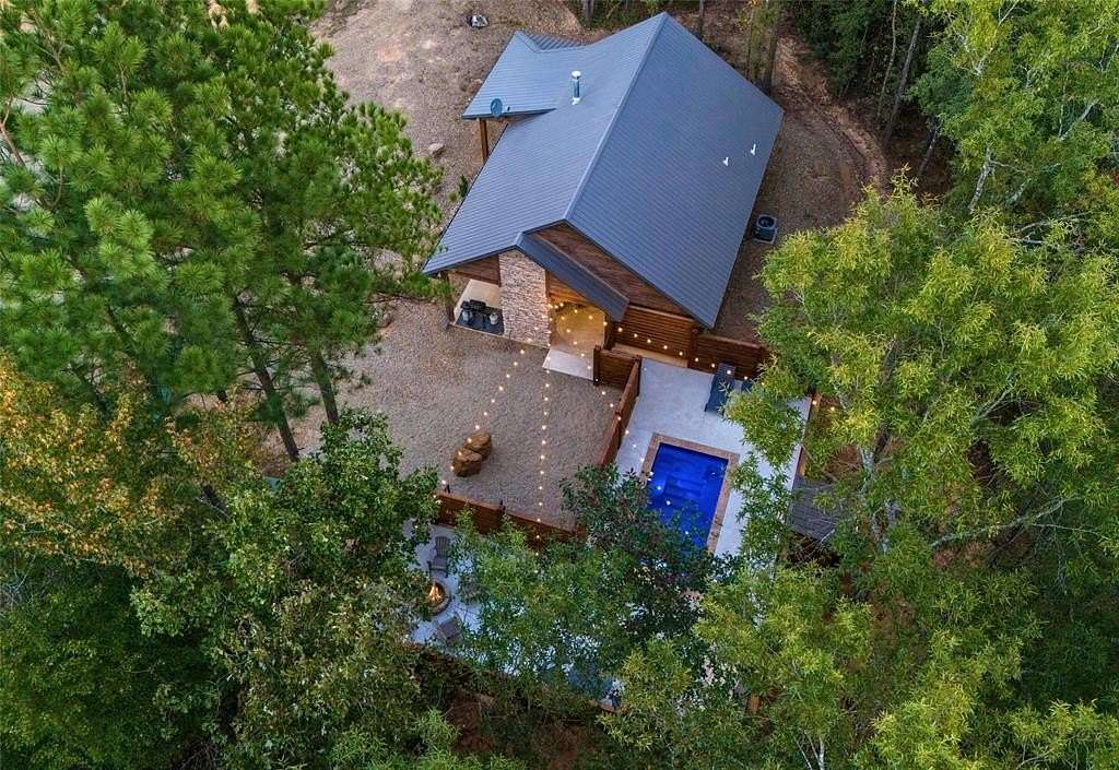 3.89 Acres of Residential Land with Home for Sale in Broken Bow, Oklahoma