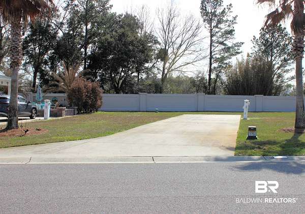 0.1 Acres of Land for Sale in Elberta, Alabama