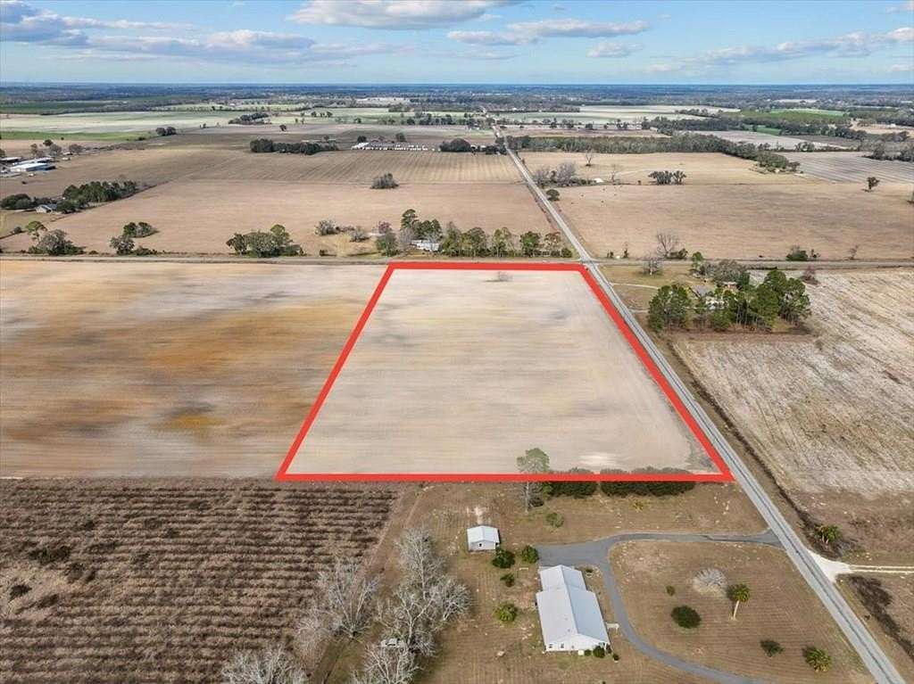 10 Acres of Land for Sale in Chiefland, Florida