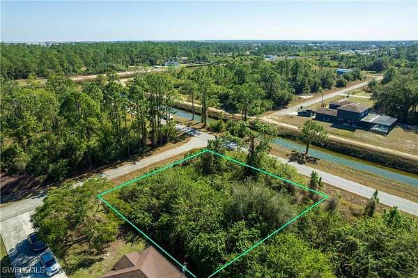 0.25 Acres of Residential Land for Sale in Alva, Florida