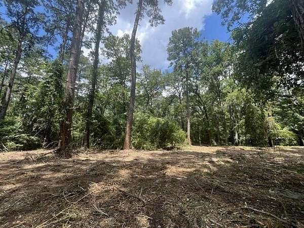 7 Acres of Residential Land for Sale in Pineville, Louisiana