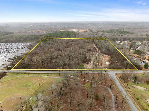 34 Acres of Mixed-Use Land for Auction in Little Rock, Arkansas