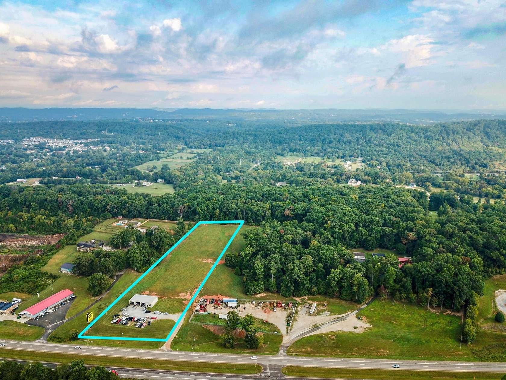 5 Acres of Land for Sale in Knoxville, Tennessee