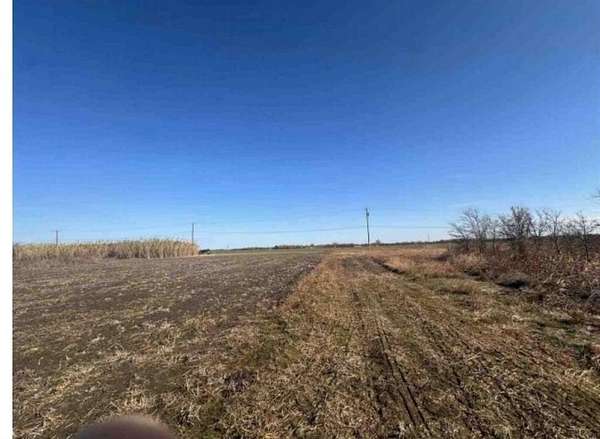 5 Acres of Land for Sale in Waxahachie, Texas