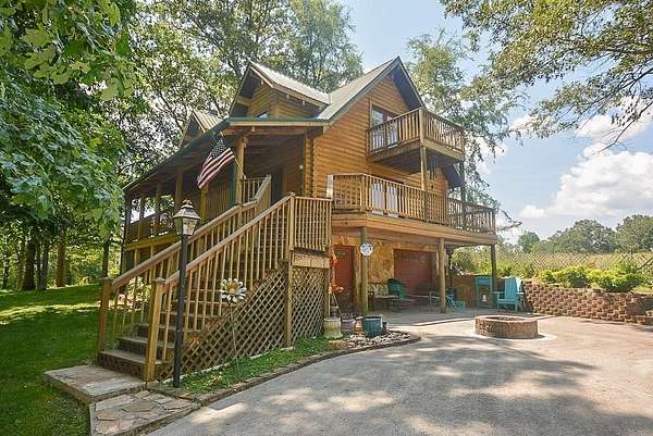 2 Acres of Residential Land with Home for Sale in Sevierville, Tennessee