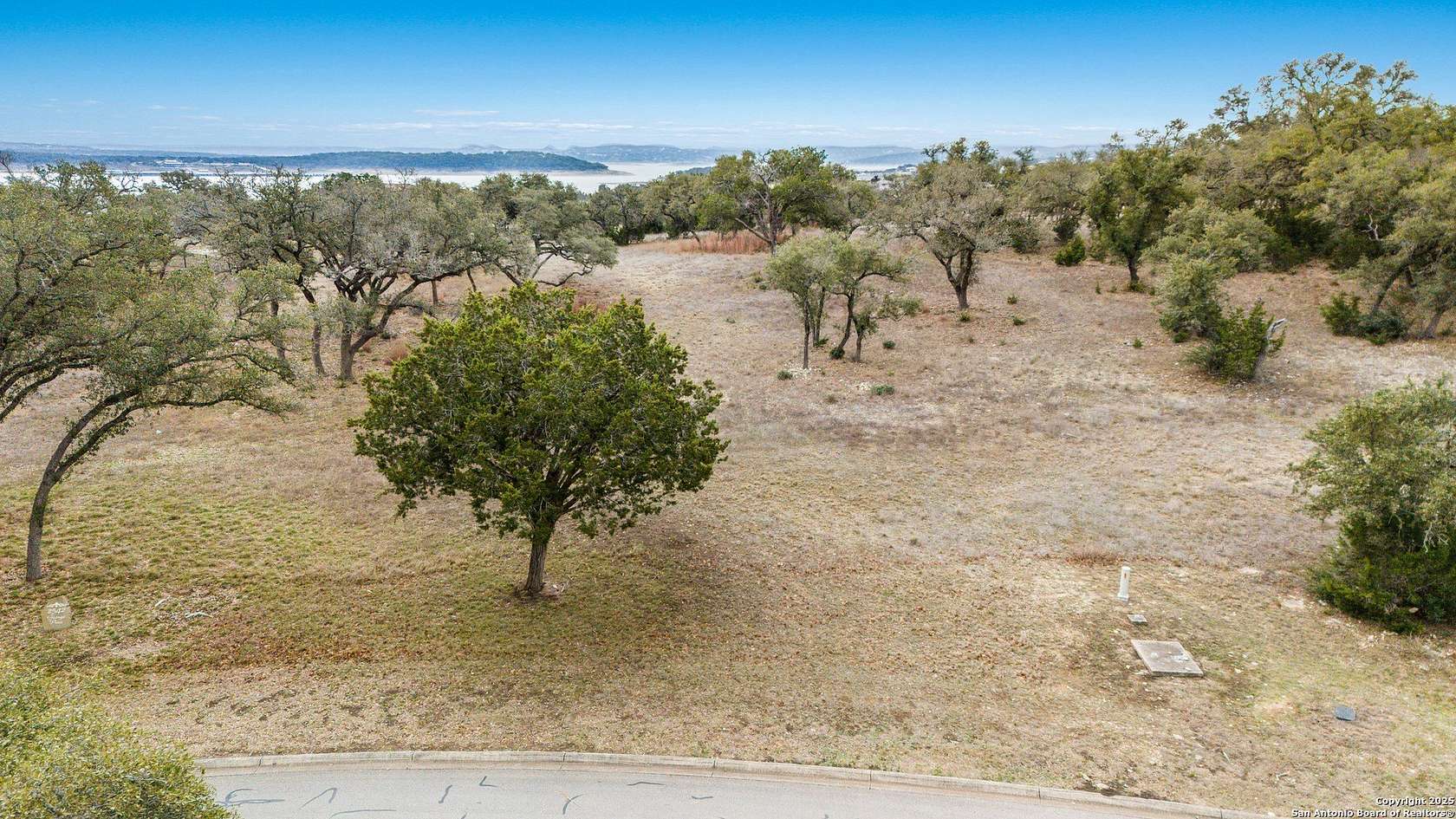 1 Acre of Residential Land for Sale in Canyon Lake, Texas