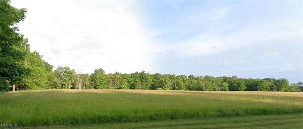 16.1 Acres of Land for Sale in Kirtland Hills, Ohio