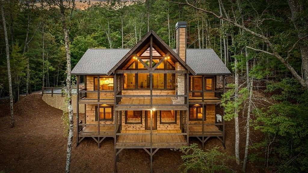 3.58 Acres of Residential Land with Home for Sale in Blue Ridge, Georgia