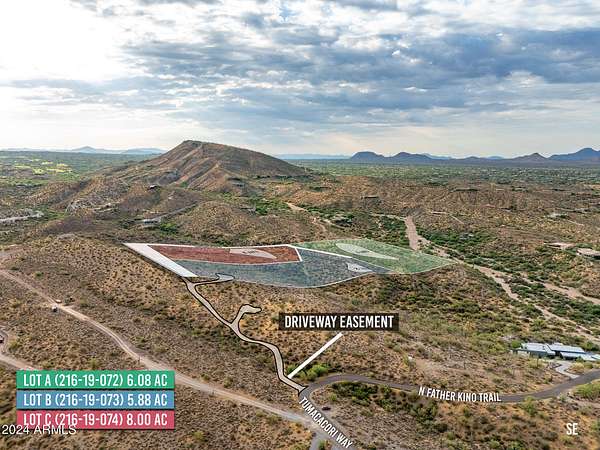 13.9 Acres of Land for Sale in Carefree, Arizona