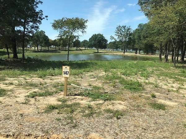 0.7 Acres of Residential Land for Sale in Kemp, Texas