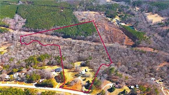 32.6 Acres of Recreational Land with Home for Sale in Tallapoosa, Georgia