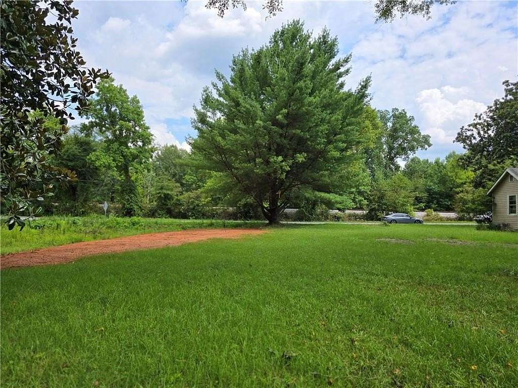 1.37 Acres of Commercial Land for Sale in Lawrenceville, Georgia