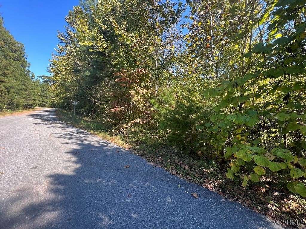 1 Acre of Residential Land for Sale in Farmville, Virginia