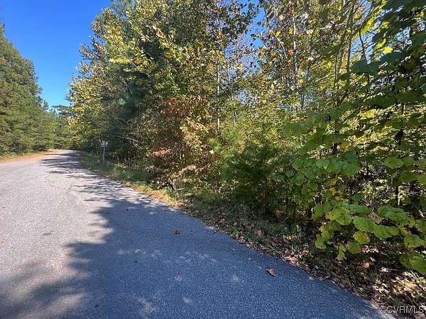 1 Acre of Residential Land for Sale in Farmville, Virginia