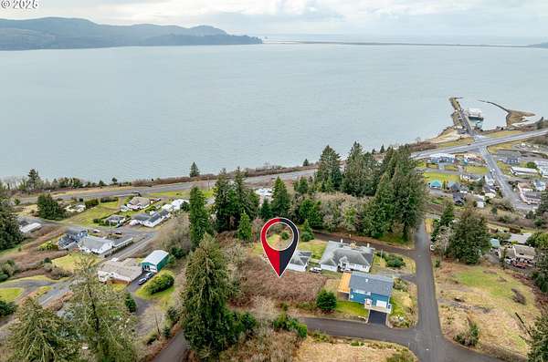 0.17 Acres of Residential Land for Sale in Bay City, Oregon